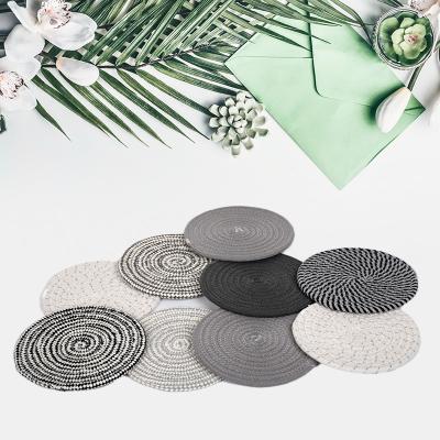 China Sustainable Round Place Mat Cotton Heat Resistant Rope Braided Place Mats For Dining Tables Thick Cloth Absorbent Table Mats for sale