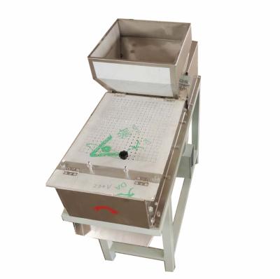 China Dairy factory new design peanut skin peeling machine/dry machine peanut peeler/peanut peeling roasting machine for sale