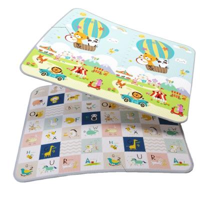 China Eco-Friendly Baby Double Faced Early Education Play Mat XPE Environmental Protection Foam Non-Toxic , Odorless Letter Rolled Up Crawling Mat for sale