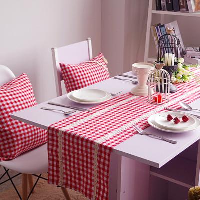 China Oilproof Red White 100% Cotton Fabric Checks Thread Dyed Lace Tablecloth Runners for sale