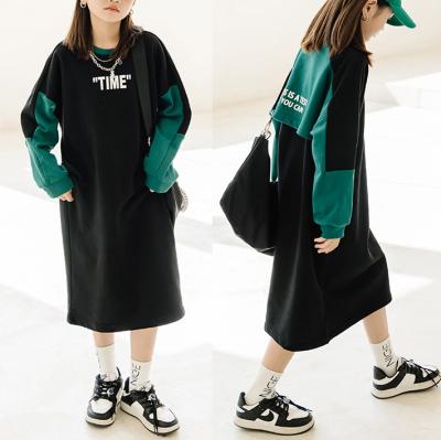 China Anti-wrinkle custom 2021 girls casual dress spring color sleeves girls' loose dresses new and autumn sweater long for sale