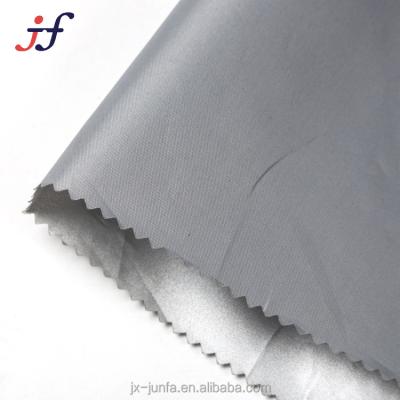 China Tear-resistant 190T silver coated 100% polyester taffeta fabric for garment lining, tent, umbrella for sale