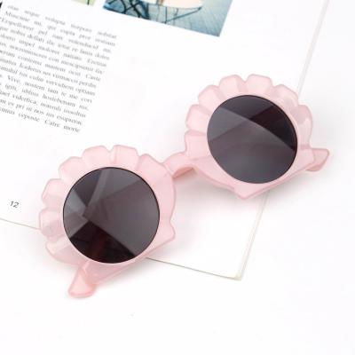 China Fashion Sunglasses 2022 Plastic Shell Half Flower Shape Kids Glasses Fashion Kids Sunglasses for sale