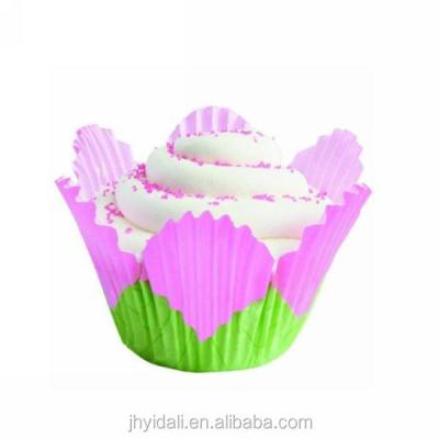 China Disposable Delicious Tulip Cake Cup Petal Baking Cup for sale