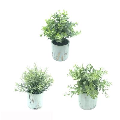 China Minimalist OEM /ODM Gift Hydroponics Plants Faux Greenery Tabletop Decorative Artificial Bonsai With Glass Pots For Home Decor for sale