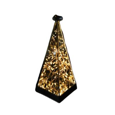 China High Quality Europe Custom Design LED Triangle Glass House For Home / Party Decoration for sale