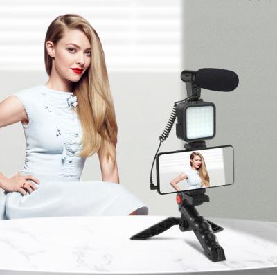 China PORTABLE Vlogging Kit for iPhone, Content Creator Kit YouTube Starter Vlog Video Kit for Kids Vlogger Video Recording Fitness Tiktok Yoga for sale