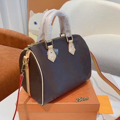 China Other Handbags Wholesale Designer Inspired Women Bag 25cm High Quality Real Leather Luxury Quick Handbags for sale