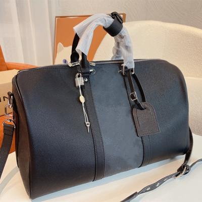 China 2022 New Fashion Women Leather Overnight Duffle Handbags Designer Travel Duffel Bag Luxury Weekend Bag For Men for sale