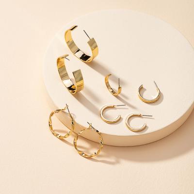 China High quality fashion women popular gold plated earrings jewelry accessories c-shaped circles for sale for sale