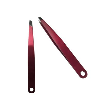 China Personalized Eyebrow Beauty Tool Tweezers Tipped Slanted Eyebrow Tweezers For Girl for sale