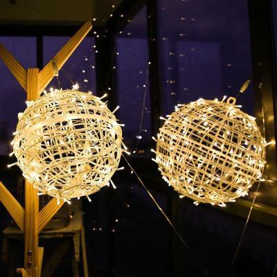 China Large Round Ball Festival Led Outdoor Ball Lights Treetop Christmas Ball Light Round Ball Light for sale