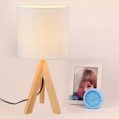 China Lighting works Novelty desk lamp E27 wooden base table light 110V 220V for living room bedroom vintage for sale