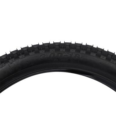 China Natural Rubber 10 Inch 12 Inch Motorcycle Tubeless Tire 120/70-12 Motorcycle Tire 3.00-10 for sale