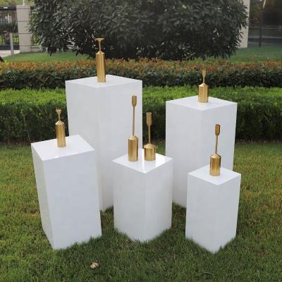 China White Wedding/Banquet/Party/Party Iron Cake Decor Event Bar Table Direct Stand Table Pedestals Pillars Wedding Party Decor for sale