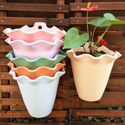 China No Plant Wall Hanging Plastic Single Flowerpot for sale