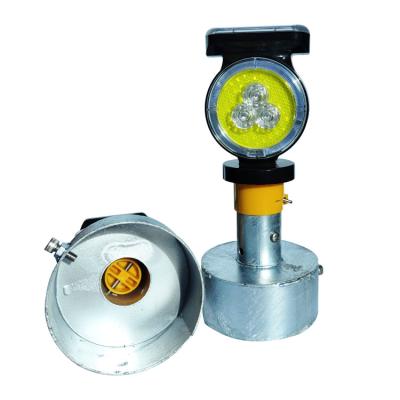 China Well Back CE Solar Led Guardrail Warning Light Road Light Diameter: 110mm Heigth: 230mm (with handle) for sale