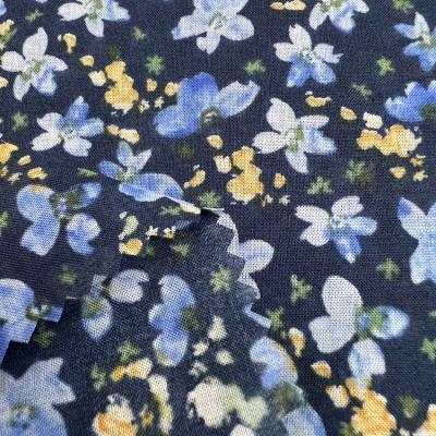 China Custom Breathable Modern Style 100% Cotton Small Flower Printed Voile Fabric For Sleepwear for sale