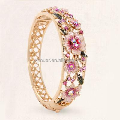 China Luxury 18k Gold Bangle Enamel Bracelet 18k Gold Elegant Cloisonne Bracelet for sale