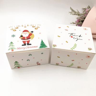 China Custom Handmade Cupcake Boxes Christmas Thanksgiving Packaging Box Gift Box Packaging for sale