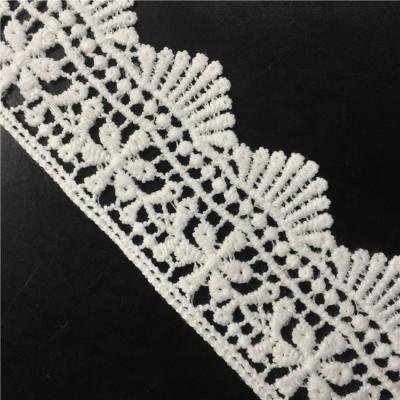 China Viable 25MM cotton lace trim fabric for home decoration clothing accessories textile materials home diy manual for sale