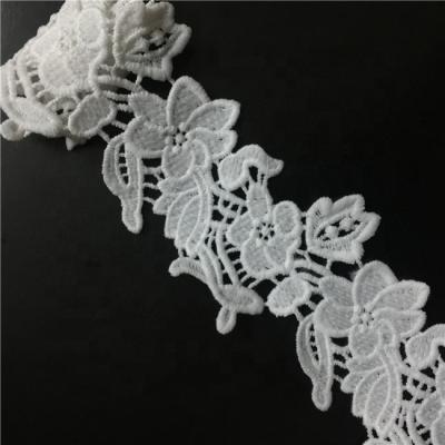 China Beautiful Sustainable Quality Embroidered Lace For Bridal , Craft Irish Crochet Floral Lace Edging Patterns for sale