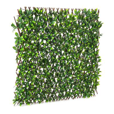 China Eco-friendly Faux Artificial Ivy Fencing Panel Hedges Fence Expandable Privacy Screen For Outdoor Balcony Patio for sale