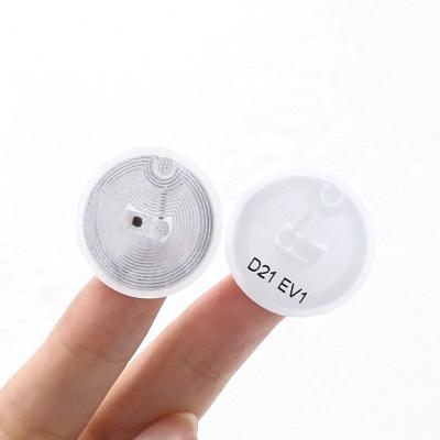 China Waterproof / waterproof RFID sticker tag D21 ev1 uhf rfid label for sale