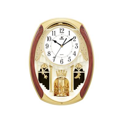 China Hot Antique Home Decor Plastic Quartz Product Christmas Style Pendulum Wall Clock 18 Rotating Music Field With Ornaments for sale