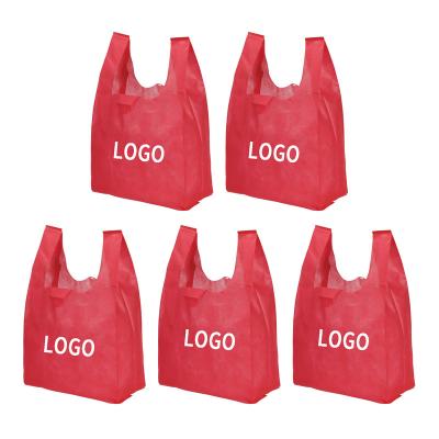 China 100% Eco-friendly Multicolor Custom Non-woven Non-woven Grocery Bags Foldable T-shirt Shopping Bag Eco Friendly T-shirt Bags for sale