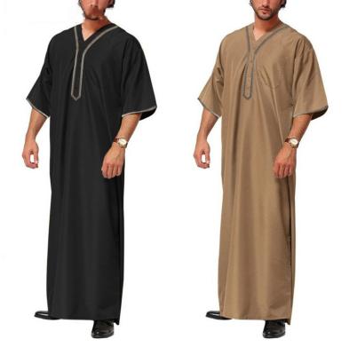 China New Middle Eastern Muslim Men's Muslim Clothing Arab Dubai Malaysia Men's Robe Half Sleeve Robe Loose Button Shirt Clothing for sale