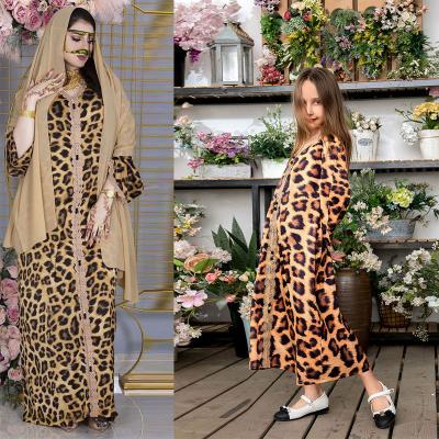 China Long Sleeve Muslim Dress Muslim Abaya Long Sleeve Dress Middle East Leopard Print Fashion Clothing Long Sleeve Lace Abaya for sale