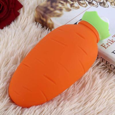 China Manufacturer Reusable High Quality Wholesales Hot Carrot Hot Water Bag Cute Bottle With Cover for sale