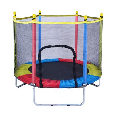 China Durable Indoor Kids Exercise Fitness 1.4meters Mini Trampoline For Kids With Safety Net for sale