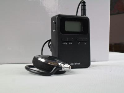 China Small Size 008A Wireless Interpretation System For Simultaneous Interpretation for sale