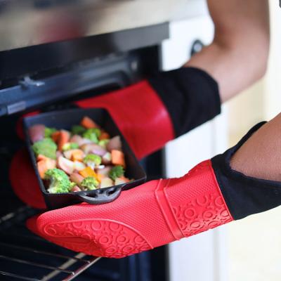 China Durable Silicone Heat Resistant Oven BBQ Gloves Cooking Barbecue Grilling Gloves for sale