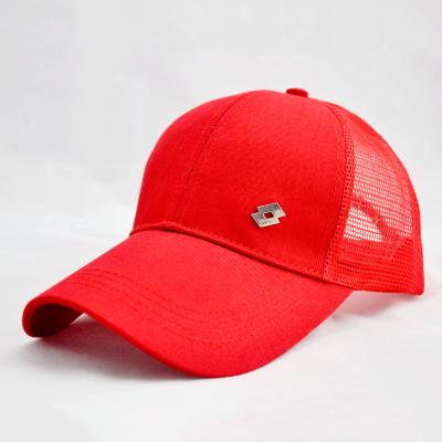 China METAL COMMON Logo Distressed Trucker Hat Custom, Red Mesh Trucker Cap Wholesale for sale