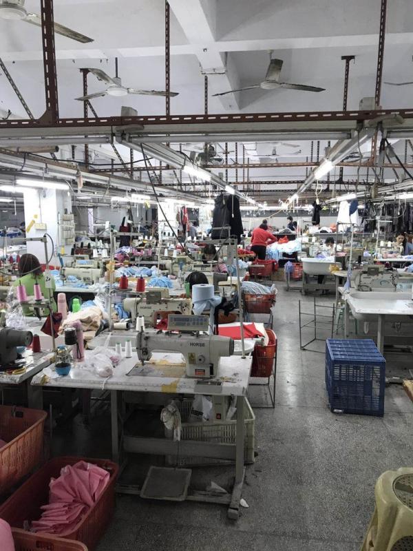 Verified China supplier - Guangzhou Yuexiu District Yichenghuan Clothing Firm