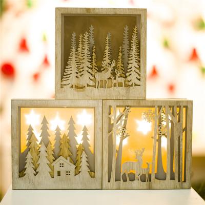 China Christamas Decoration Factory Wholesale Best Selling Christmas Pendant Ornaments Led Window Decoration Wooden Lamp Home for sale