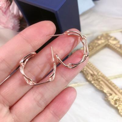 China Fashion Charming Factory Wholesale S925 18k Gold Chain Sterling Silver Earrings CLASSIC Recommended Female High-end Style Jewelry Set for sale