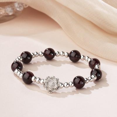 China Factory Wholesale Jewelry S925 Sterling Silver Fashion Classic Natural Garnet Women Cute Bracelet for sale