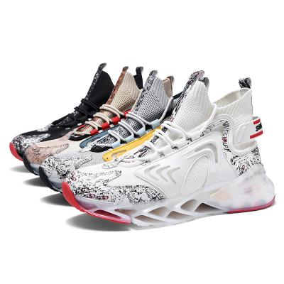 China Fashion Trend Men's Four Seasons Running Shoes Blade Running Shoes Outdoor Designer Shoes for sale