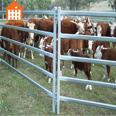 China Easily Assembled Metal Livestock Farm Fence Panel For Sale for sale