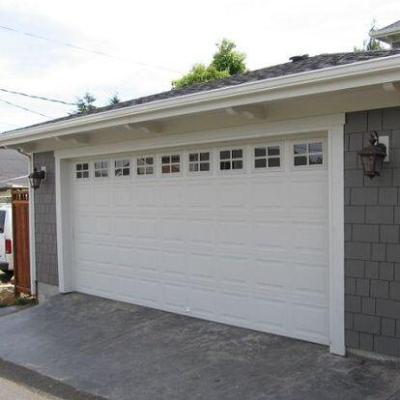 China Modern 16x8 Folding Stainless Steel Garage Door For Garage for sale