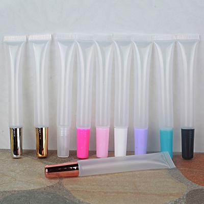 China Empty Slim Cosmetic Container Lip Squeeze Tube 15ml Lip Squeeze Tube/Long Soft Gloss Lip Gloss Tube for sale