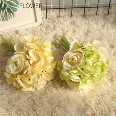 China New Design Fashional MW99880 Wholesale Artificial Flower Rose And Hydrangea Bridal Bouquet For Wedding Flower Bouquet for sale