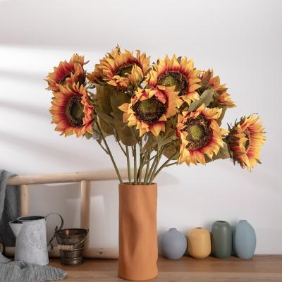 China DY1-4317 Modern Popular Fabric Artificial Flower Orange Single Stem Sunflower For Decorative Flower for sale