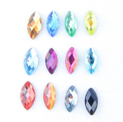 China Flatback Yiwu Factory Wholesale Shard 7*15 Flatback Glass Rhinestones for sale