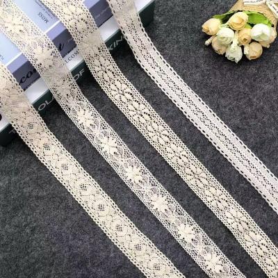 China 3cm Cotton Embroidery Fabric Shrink-Resistant Lace Trim For Garment Accessories for sale