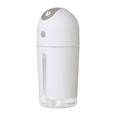 China Car Mini Humidifier 110ml Hot Selling Essential Oil Ultrasonic Portable Air Diffuser for sale